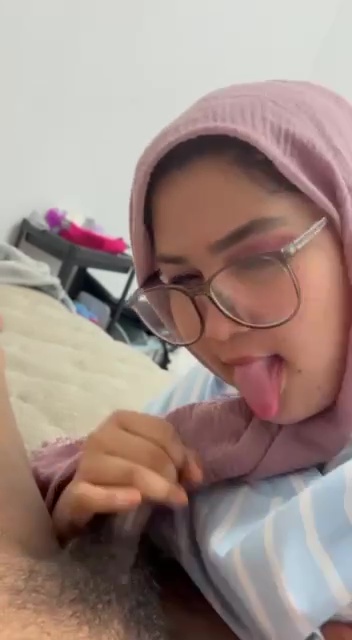 Tante Jilbab Jago Ngulum Full Percakapan